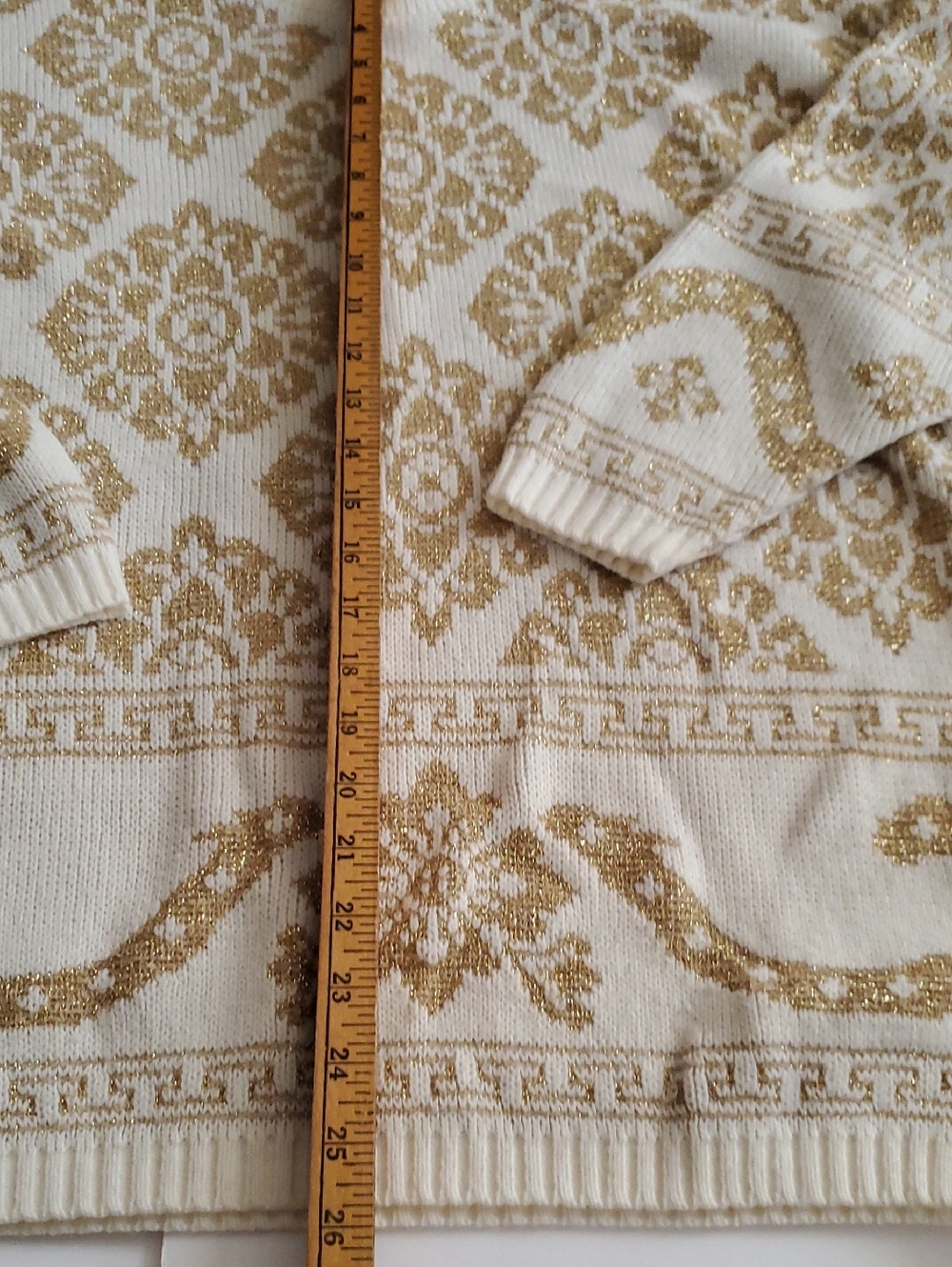 Beautiful White Gold Acrylic Sweater. L. (Please See Measurements). Like New. - Picture 2 of 3